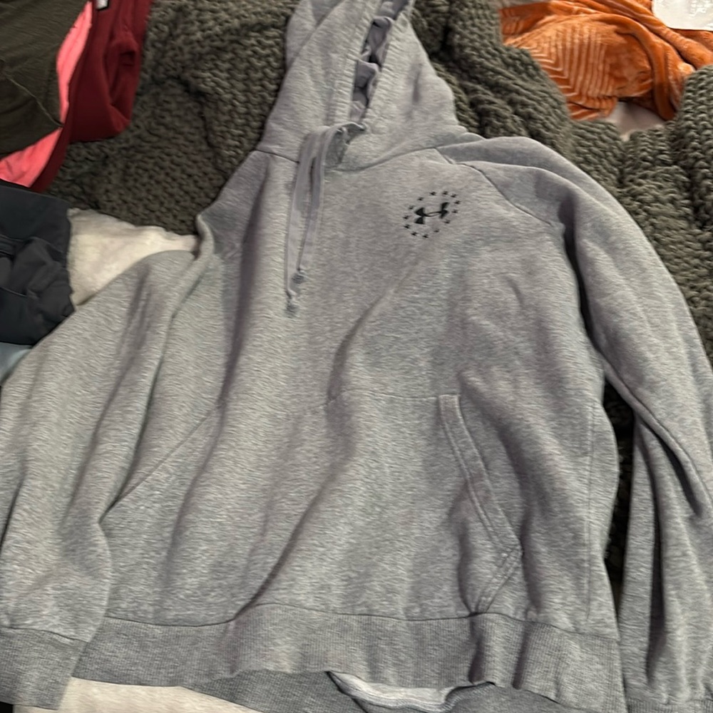 Grey hoodie